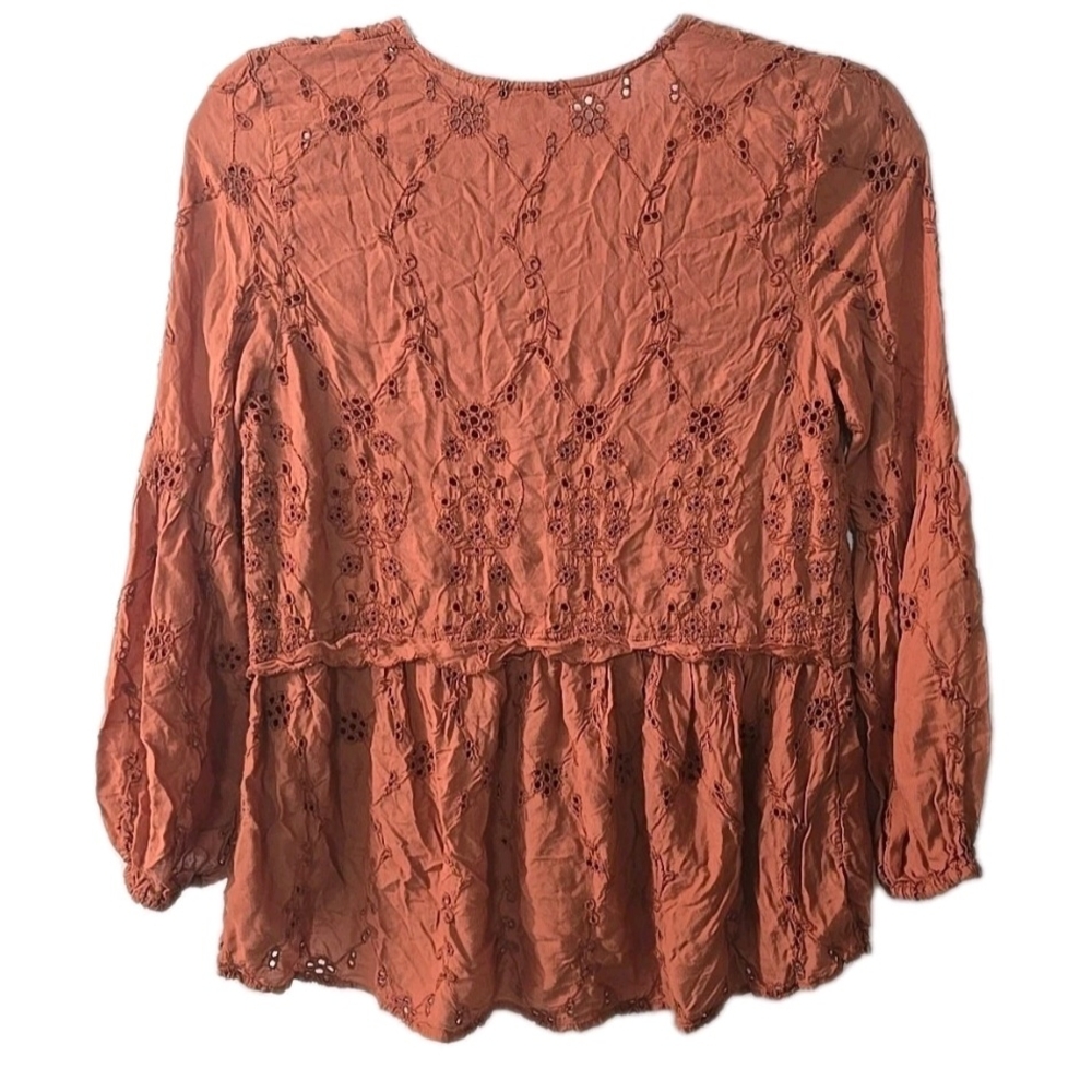 American Eagle Eyelet Terracotta Brown Peasant Boho Blouse Tassel Tie Top Sz XS - Picture 4 of 5